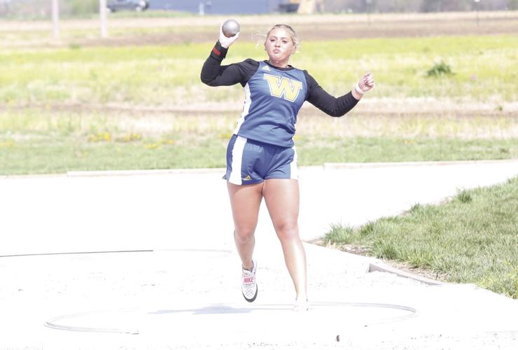 Ava Lausterer(1).jpg