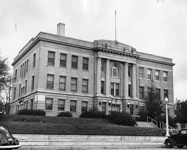 1945 Sarpy courthouse