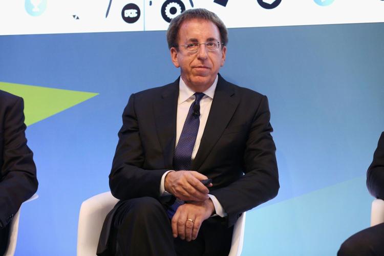 This doctor reversed heart disease. Now he wants to do it for Alzheimer's