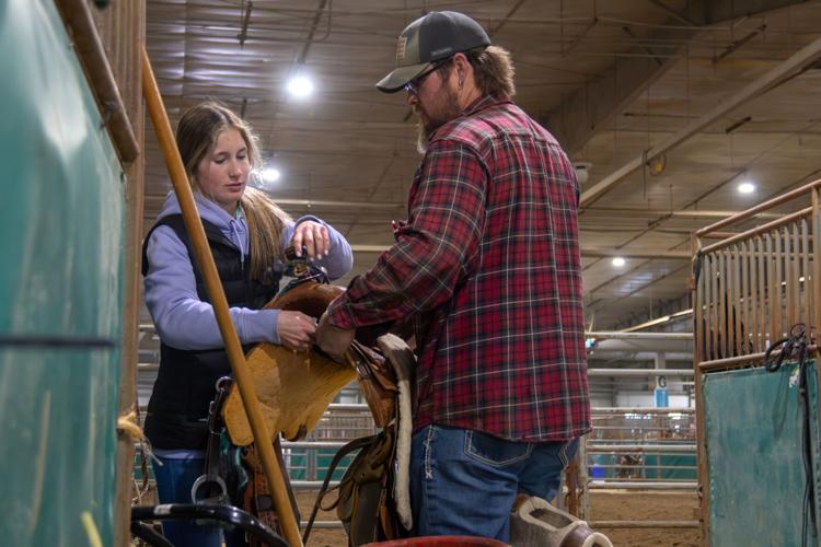 Barrel racer /COPYRIGHT RESTRICTED