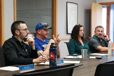 Kory Knight and Michael Apple named as Gering superintendent candidates