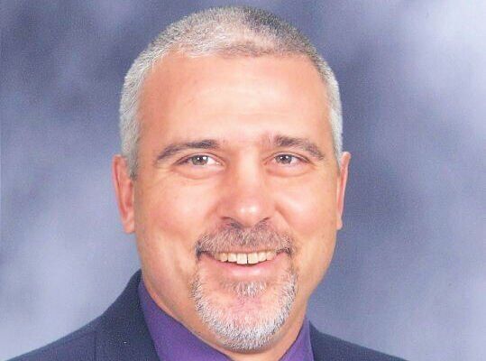 Ed Brzinski school superintendent Waterford grade schools