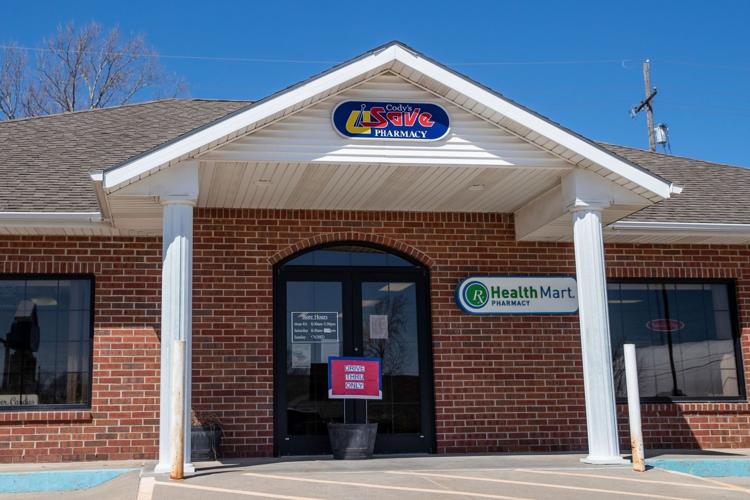 Men plead guilty in Auburn pharmacy plot