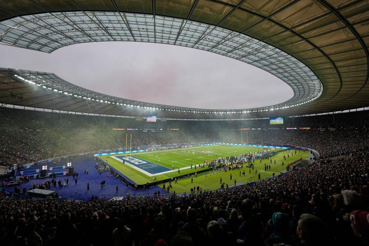 Falcons Colts Football