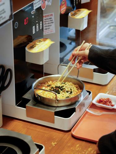 Unmanned shops surge in South Korea amid rising labour costs