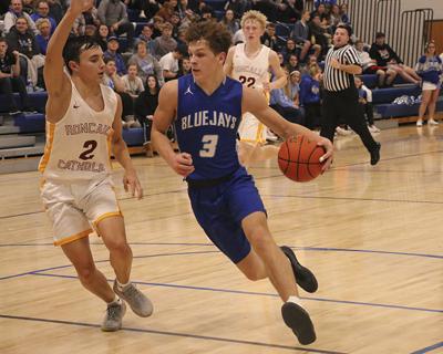 First Holiday Tourney Crown In Six Years For Jays Sports Wahoo