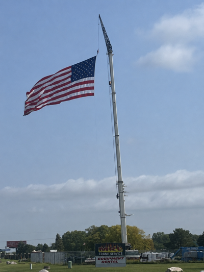 big flag.png
