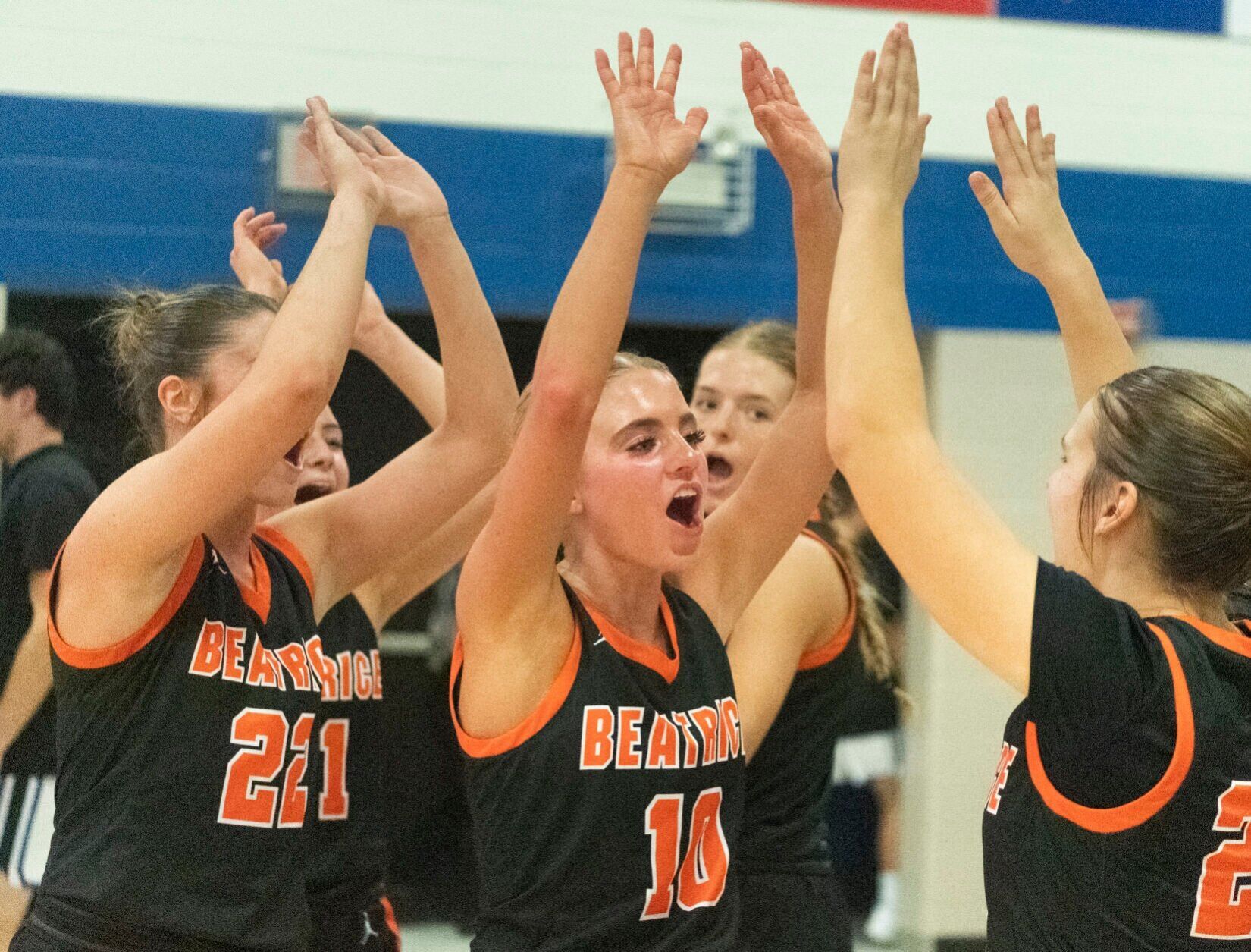 Beatrice defense stymies Malcolm s Dolliver as Lady Orange improve