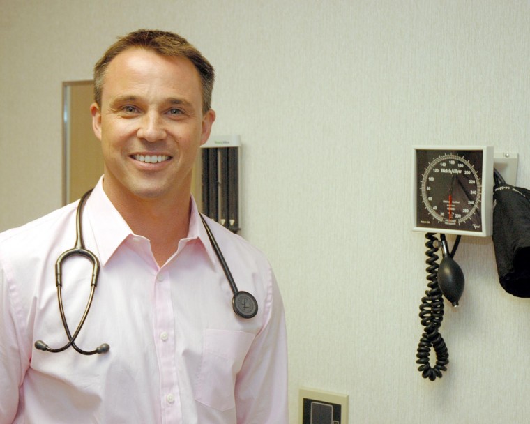 Glenn opening health clinic in Waverly 