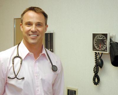 Glenn opening health clinic in Waverly 