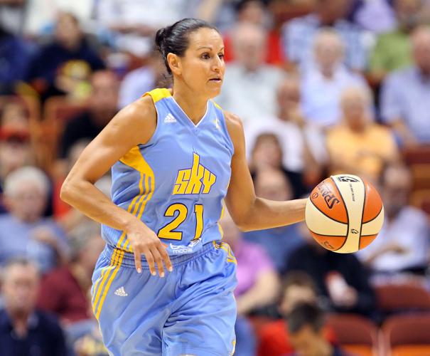 WNBA 2012: Sky vs Sun AUG 26