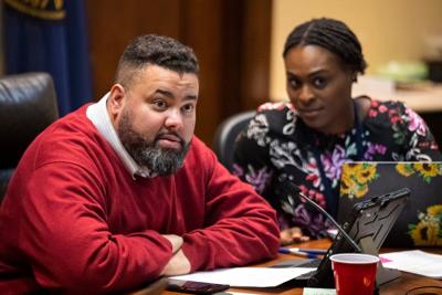 Guns hearing, 1.26