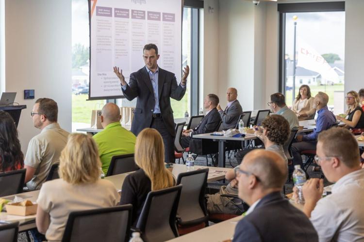 081926_ChamberRoadShow_08