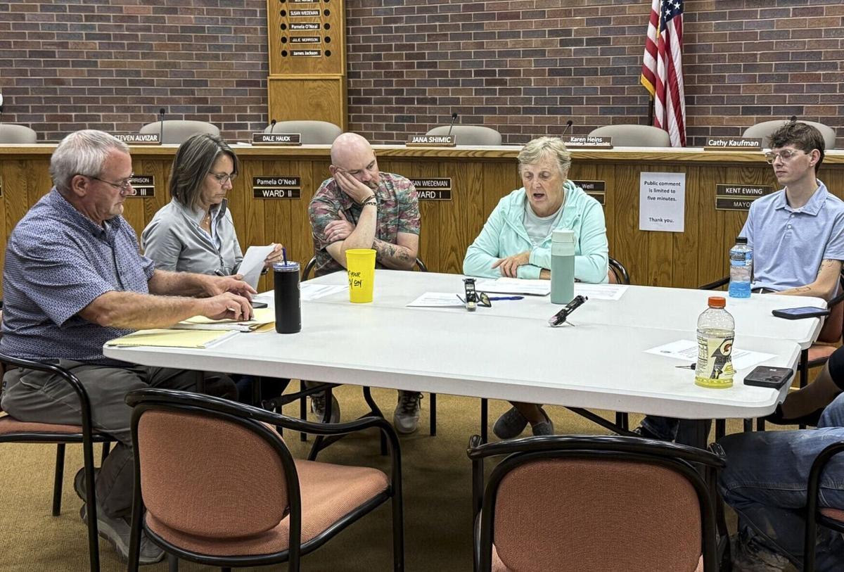 Gering negotiating with three leagues for new baseball team