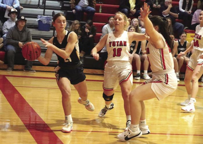 Madelyn Lubischer(1).jpg