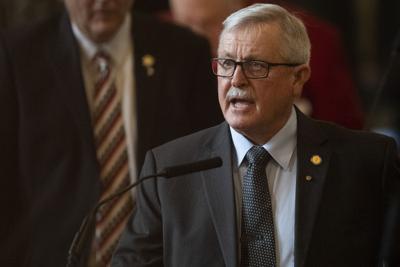 Legislature first day, 1.4