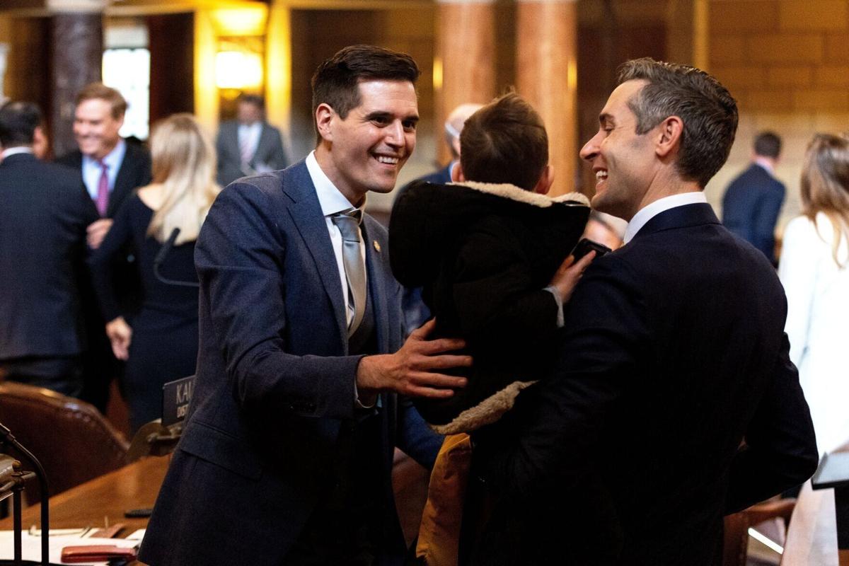 010523-owh-new-lege-em27