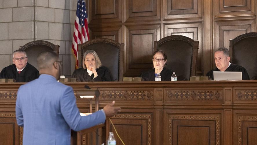 Lincoln gun ban Supreme Court, 4.3