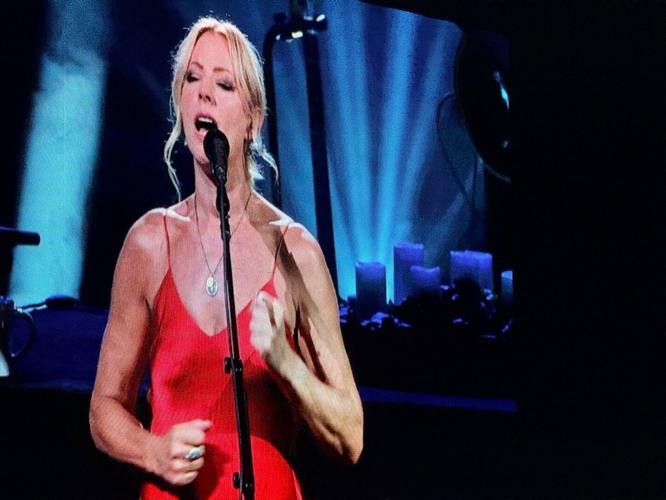 Sarah McLachlan 2.jpg