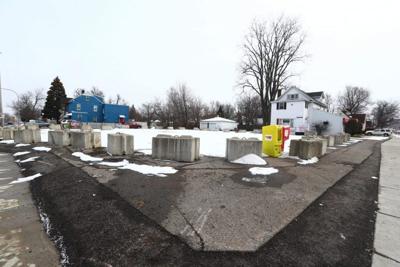 LOCAL Abandoned Gas Station HICKEY