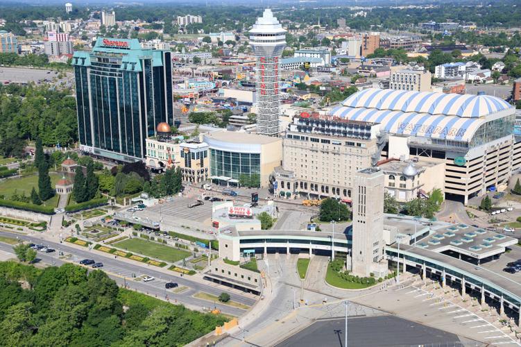 A view of Niagara Falls from the air, by boat and on foot