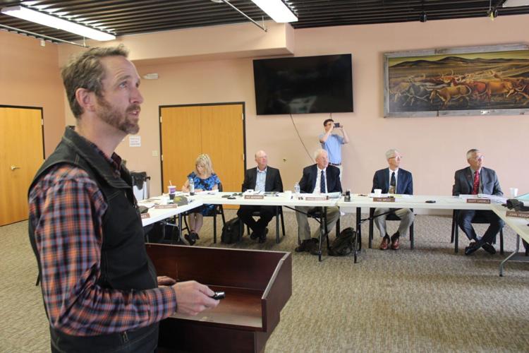 New central Panhandle mountain lion season wins Game and Parks OK