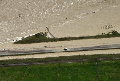 Gardiner residents and travelers trapped after floods shut down exits