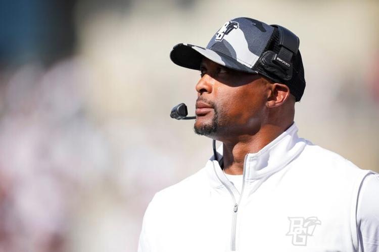 Sep 6, 2025; Cincinnati, Ohio, USA; Bowling Green Falcons head coach Eddie George works to the sideline against the Cincinnati Bearcats in the first half at Nippert Stadium. Mandatory Credit: Aaron Doster-Imagn Images