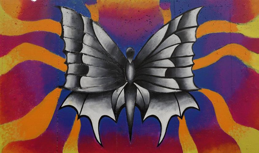 102522-gii-news-downtown-mural-jrs-p3