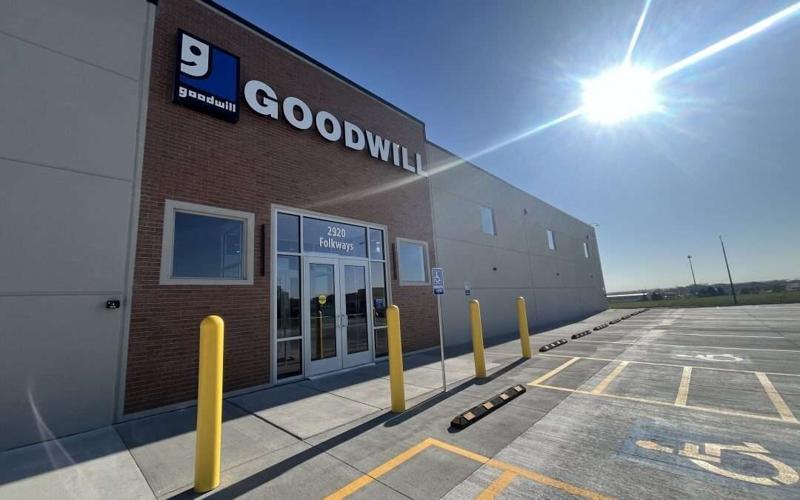 Goodwill Opens New Thrift and Donation Center in North Lincoln