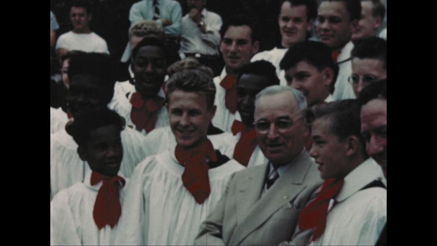 Truman with Boys Town Choir 1948.tif