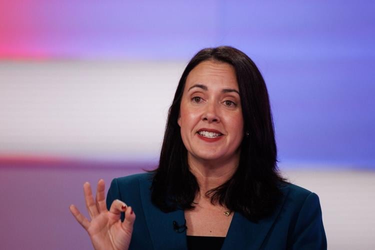 101426-owh-new-cd2debate2-nf-36 (copy)