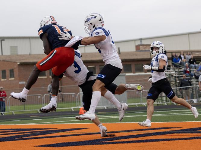 092926-fre-spo-midland-fb-p7.jpg
