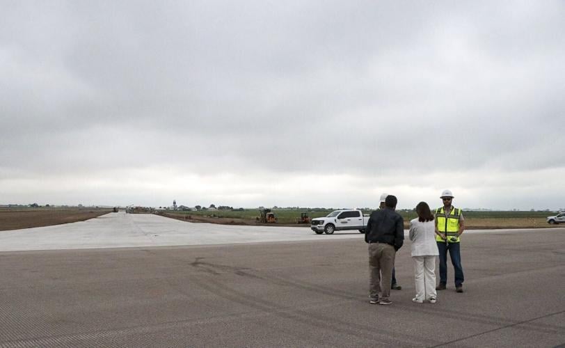 Sen. Deb Fischer and Rep. Adrian Smith celebrate WNRA taxiway extension with a ribbon-cutting ceremony