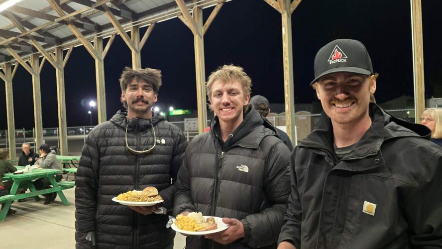 hot-meals-fires-p6-well-fed firefighters