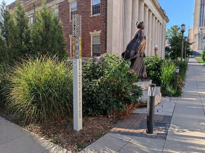 Lincoln Mall Peace Pole, 8.3