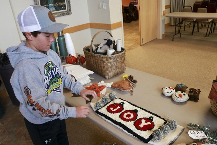 Hooked on tradition: Rug hookers keep an old craft alive, one loop at a time