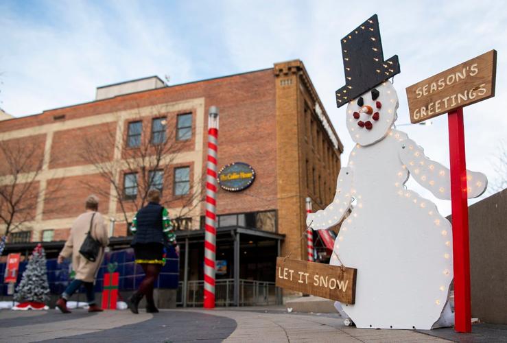 Lincoln North Pole, 12.1