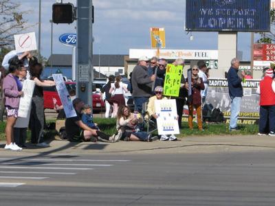 Citizens group warns against ICE agreements