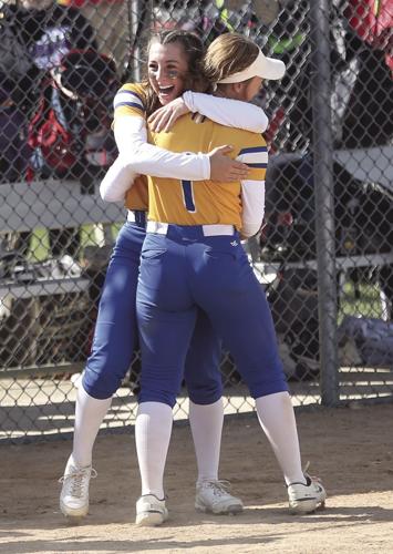 Autumn Iversen and Sidney Smart.tif