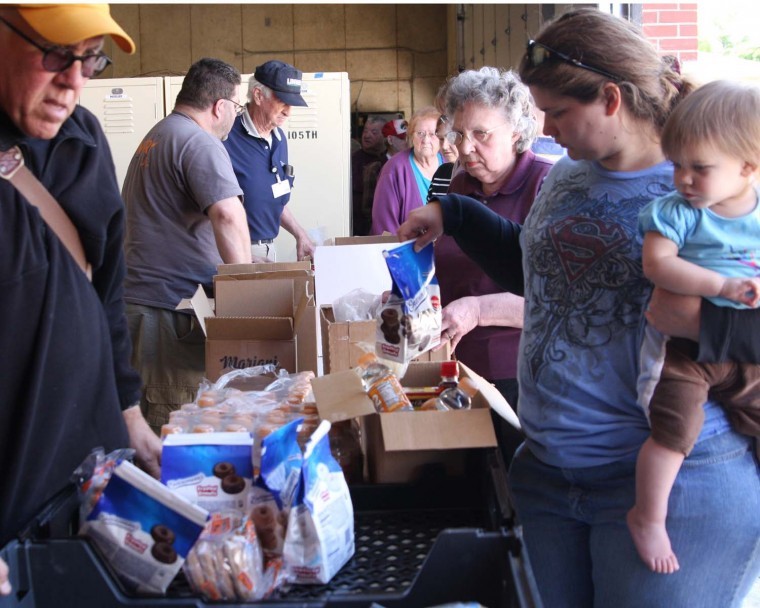 Food bank truck stops in Wahoo