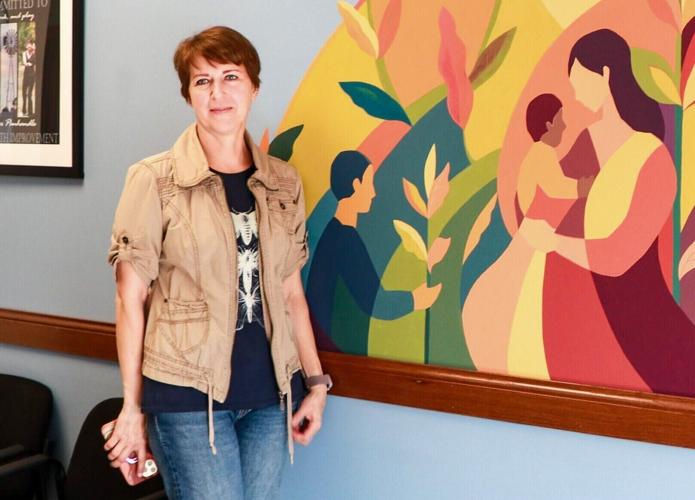Scottsbluff PPHD office unveils Khanevskaya mural, plans for another