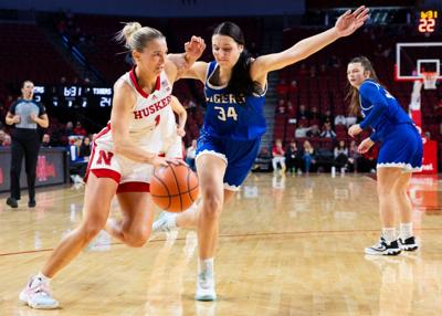 Dakota Wesleyan vs Nebraska WBB, 10.29