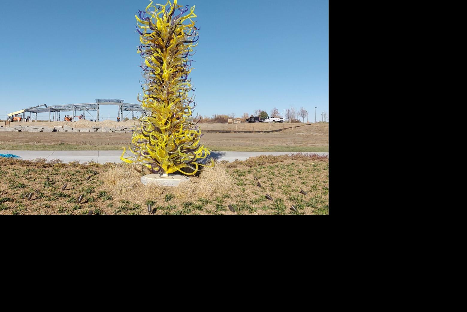 Yanney botanical garden sculpture