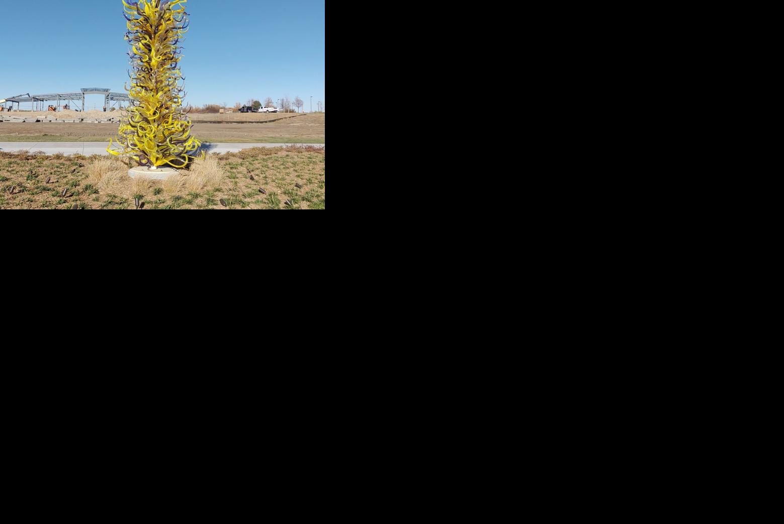 Yanney botanical garden sculpture