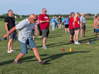 060626-fre-news-bocce-ball-p1