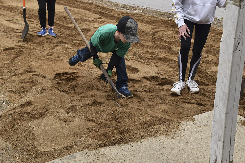 Richland County youth help support Mooreton Pond shelters Local News