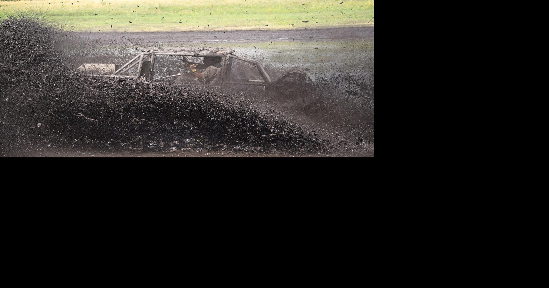 Vinnie's MUD BOG News Monitor