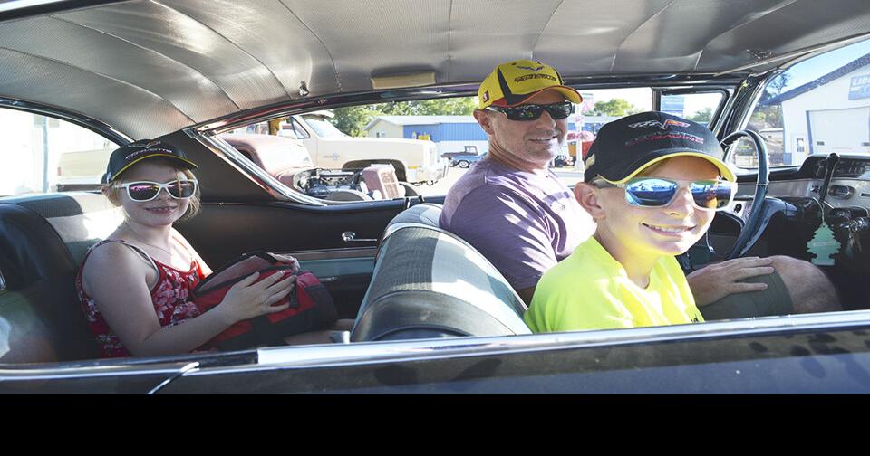 Lidgerwood goes on a Cruise Night News Monitor