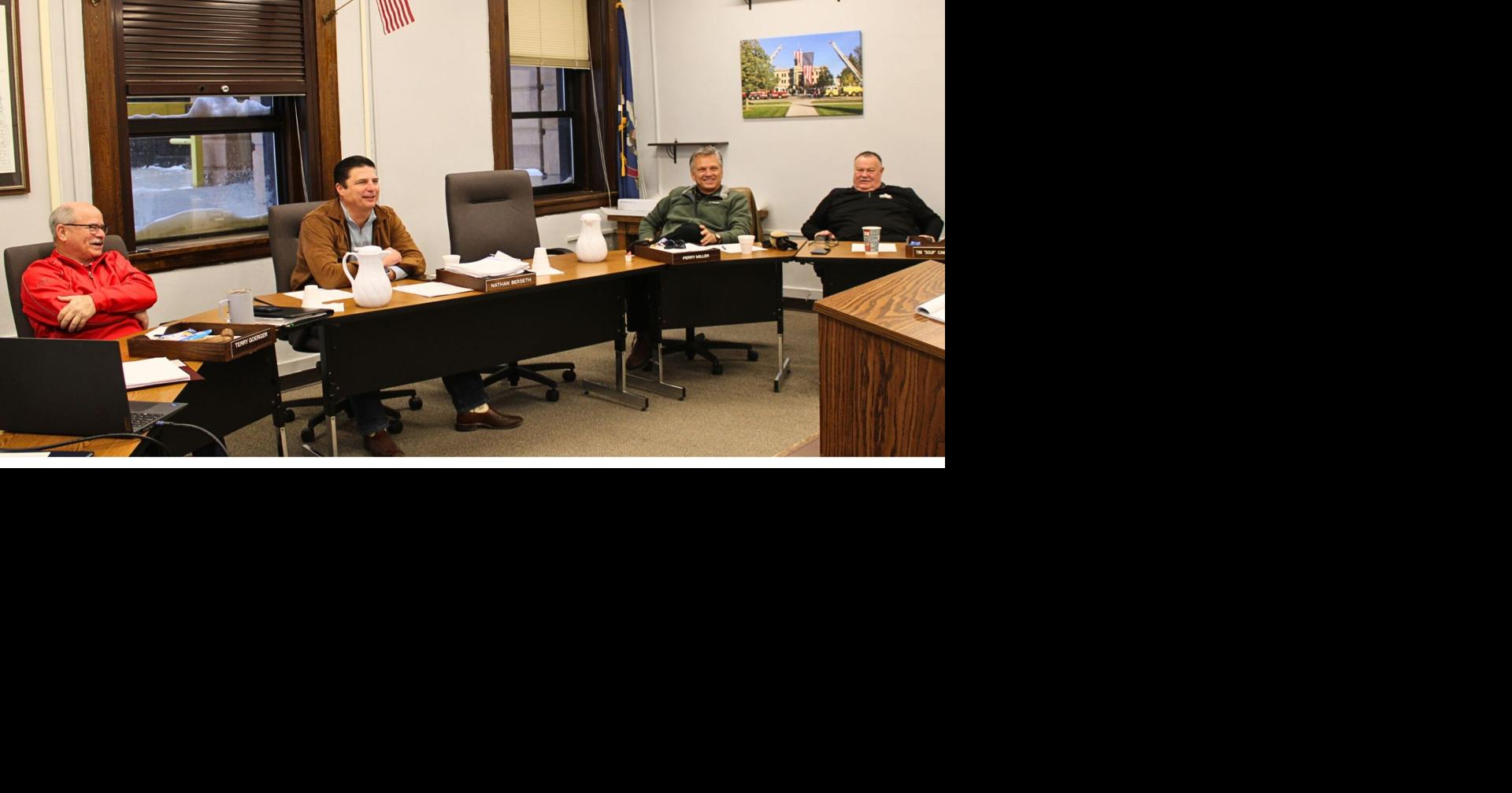 Richland County board reviews roads, housing and power line